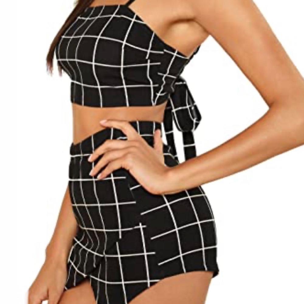 SHEIN 2 piece Grid Crop Top & Skort